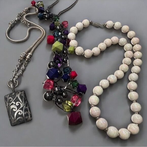 Set of 3 Stylish Necklaces - Elegant, Colorful & Classic - Picture 1 of 16